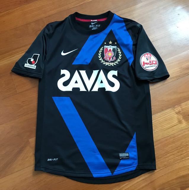 Black Urawa Red Diamonds Soccer Japan J-League Ultras Details about   URAWA BOYS Dry T-Shirt 