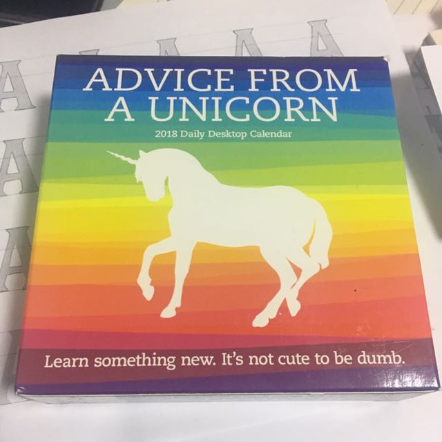 BN Unicorn Desktop Calendar 2018 Advice from a Unicorn, Hobbies & Toys