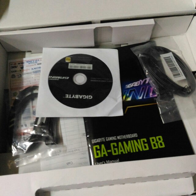 Gigabyte gaming b8 motherboard LGA1151 socket, Computers & Tech, Parts