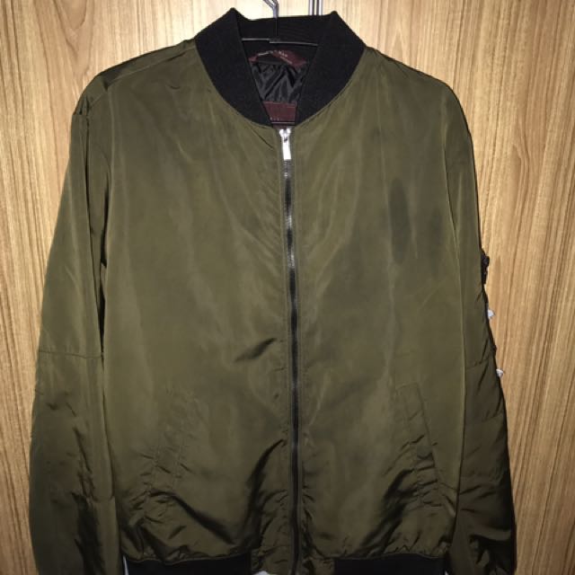 Jaket bomber zara jokowi