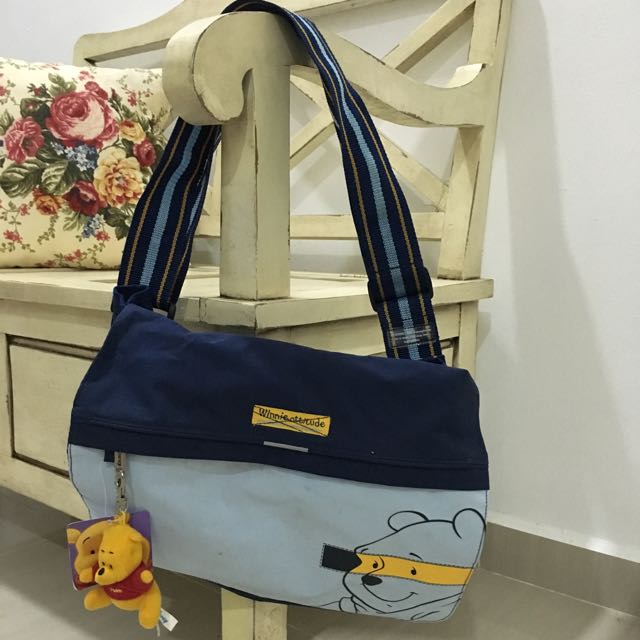 Winnie the pooh shoulder bag store
