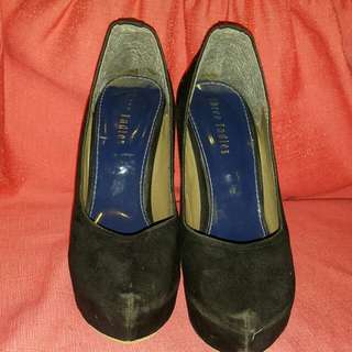 Three Ladies 36