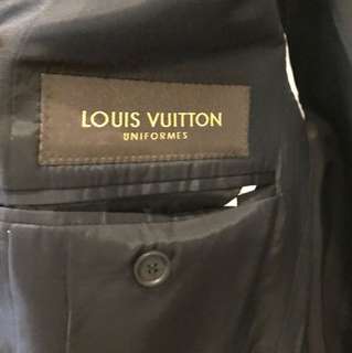 ⚜️SS20 Louis Vuitton Gradient Jacket, Luxury, Apparel on Carousell