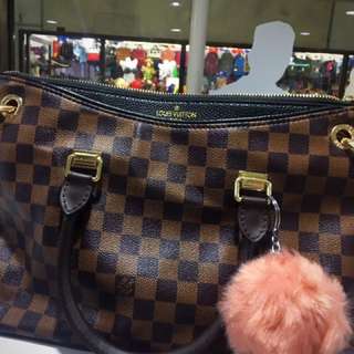 Louis Vuitton Damier Ebene with sling