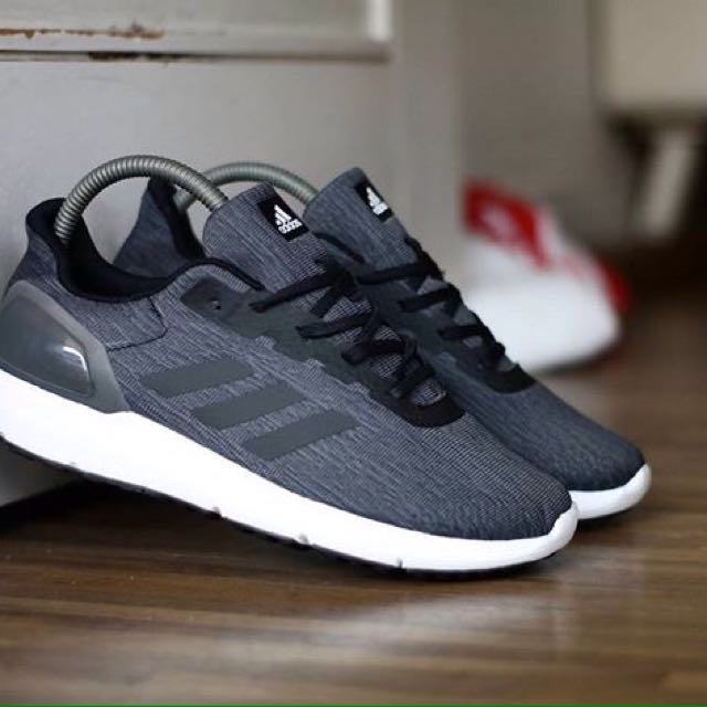 Adidas Cosmic 2 Dark Grey Core Black White Fesyen Pria Sepatu Di Carousell
