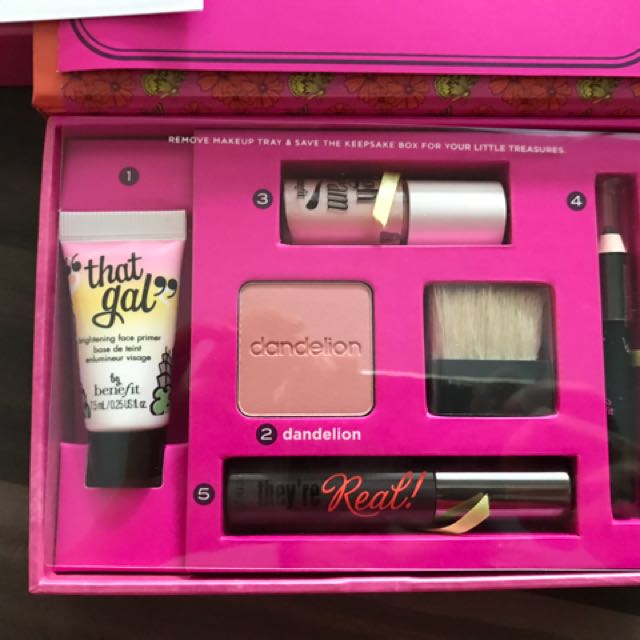 benefit makeup gift box
