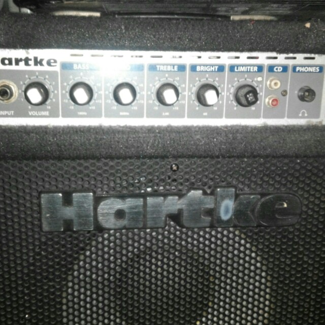 HARTKE bass guitar combo amplifier model A35, Hobbies & Toys, Music