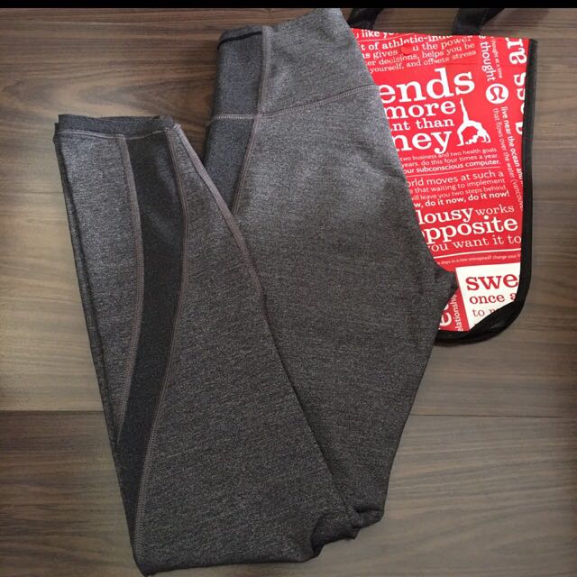 Lululemon featherlight tight top