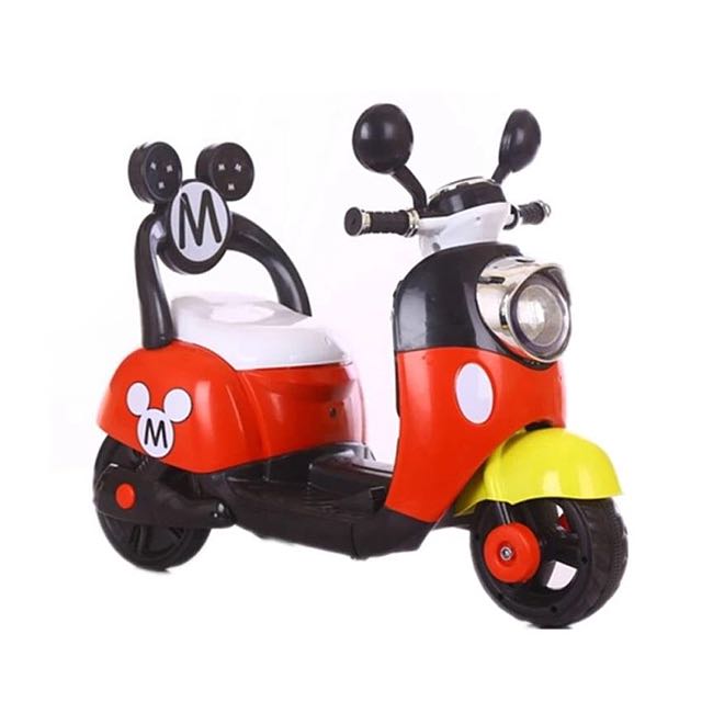 mickey mouse ride on scooter