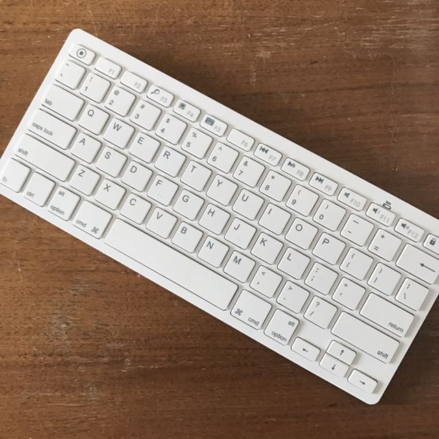 miniso-wireless-keyboard-electronics-computer-parts-accessories-on