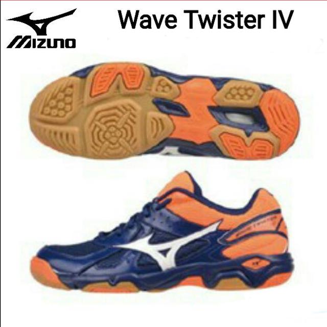 mizuno wave twister orange