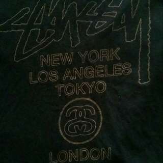 STUSSY T-SHIRT
