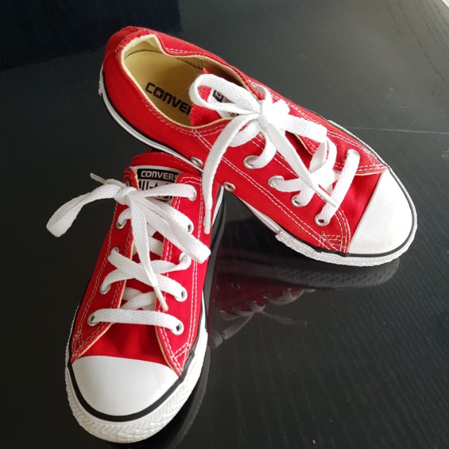 red classic converse