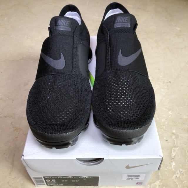 vapormax moc triple black footlocker
