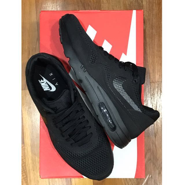 nike air max 1 ultra essential triple black