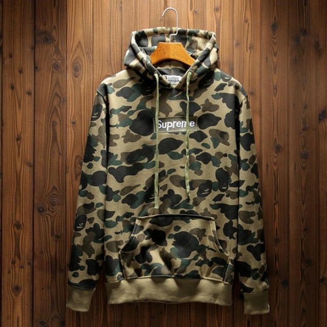 Supreme x bape hoodie store