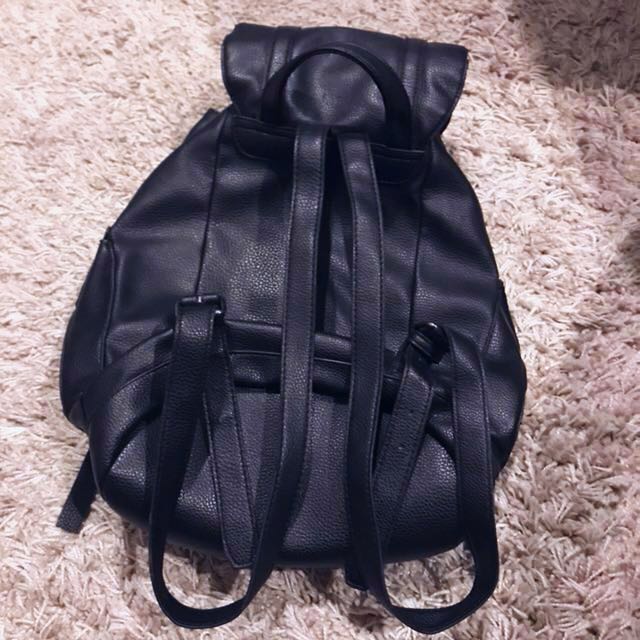 Topshop black outlet leather backpack