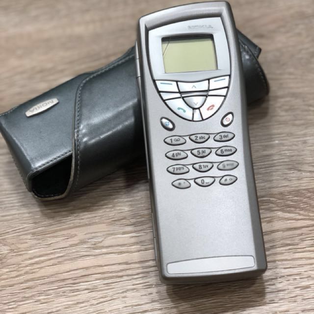 Vintage Nokia 9210i Communicator Mobile Phones Tablets Others