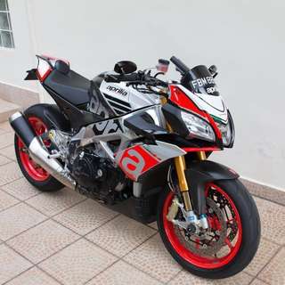 2015 Aprilia Tuono V4 1100 Factory