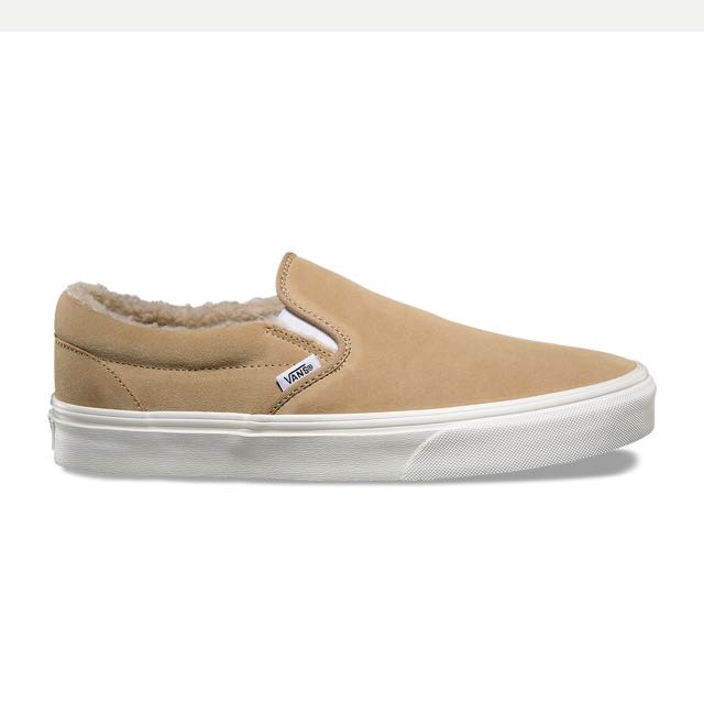Vans SUEDE FLEECE SLIP ON beige Carousell