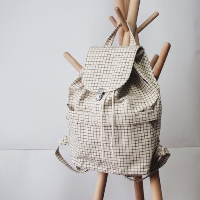 Baggu best sale grid backpack