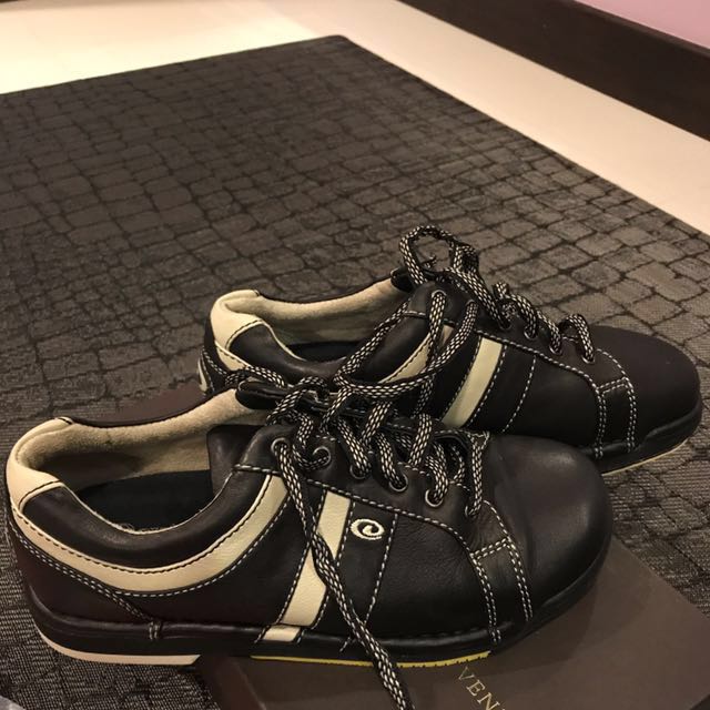 Dexter SST7 Women's Bowling shoes (size 