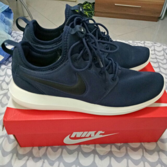 blue roshe 2