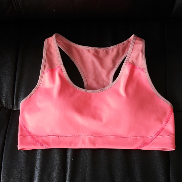 uniqlo airism sports bra