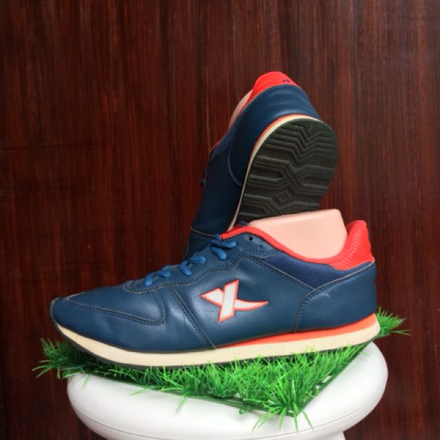 Xtep Casual Shoe Fesyen Pria Sepatu Di Carousell