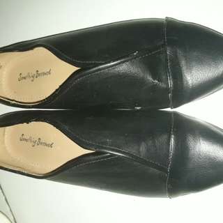 Samething barrawed size 40