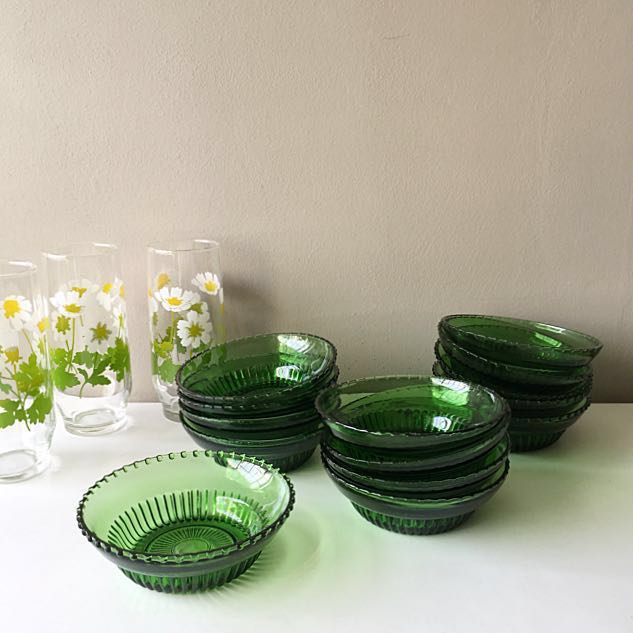 8pcs Vintage Green Glass Dessert Bowls Home Appliances On Carou Photo