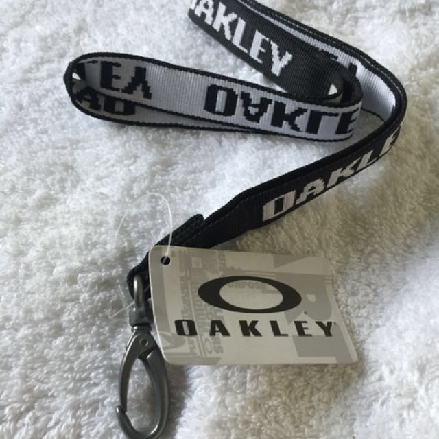 oakley key lanyard