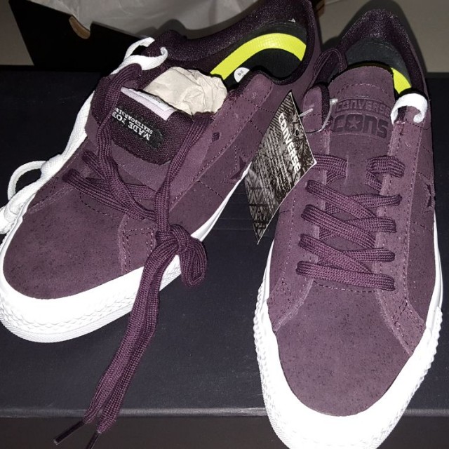 converse one star black cherry