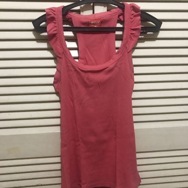 Fox Razorback Sleaveless (Coral Colored) (Category: Others Tops) located in Paranaque City. Submitted by makeup10 (Listing ID 141954437, Image 1). Description: .