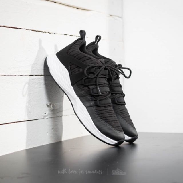 Jordan formula 23 low black clearance