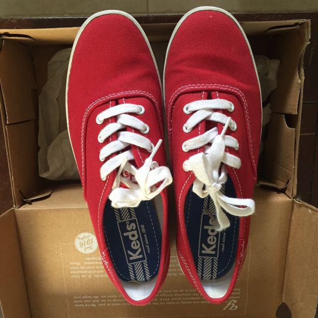 Keds - Champion Red Canvas, Women's 