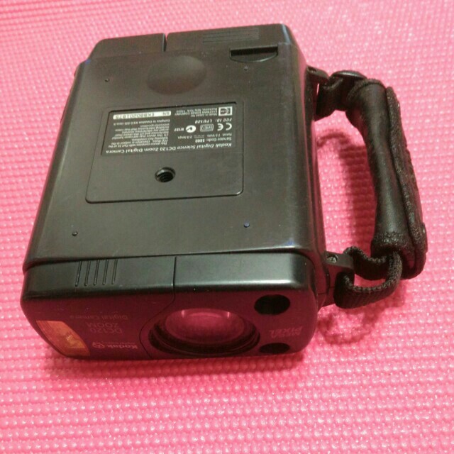 Kodak DC120, 相機攝影, 相機在旋轉拍賣