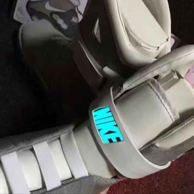 Nike Air Mag V3 Rep, Men'S Fashion, Footwear, Sneakers On Carousell