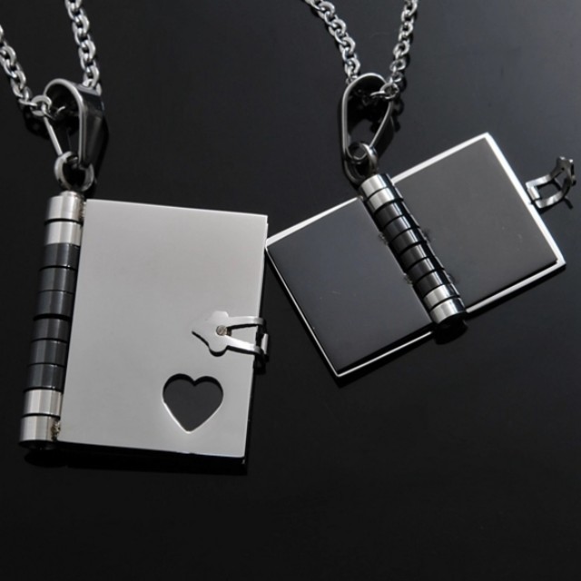 Cheap hotsell relationship necklaces