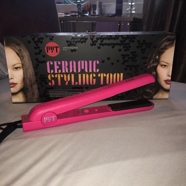 Pyt hair iron top