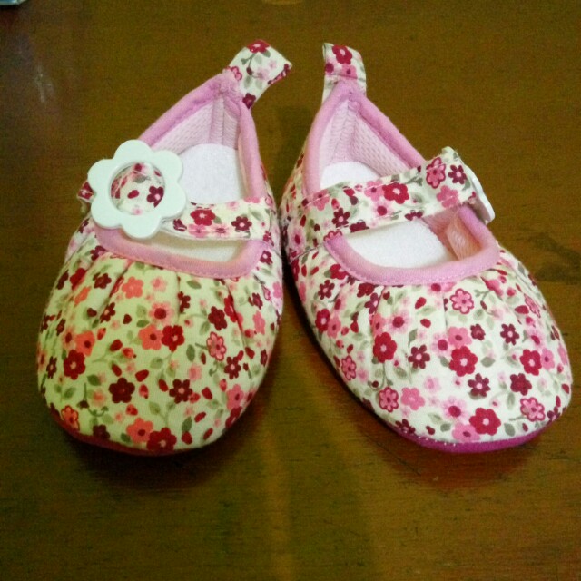 Sepatu Bayi 0 6 Bulan Bayi Anak Baju Anak Perempuan Di Carousell