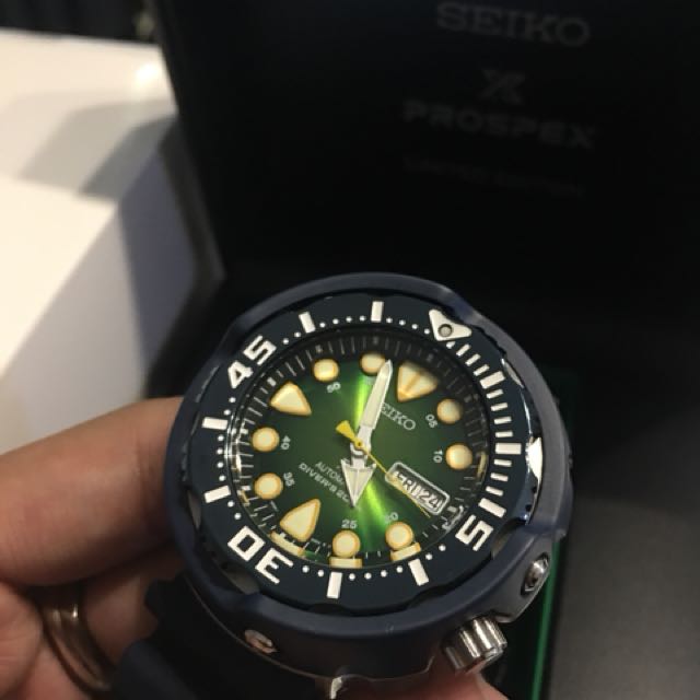 SRPA99K1 Seiko tuna green sea turtle, Men's Fashion, Watches & Accessories,  Watches on Carousell