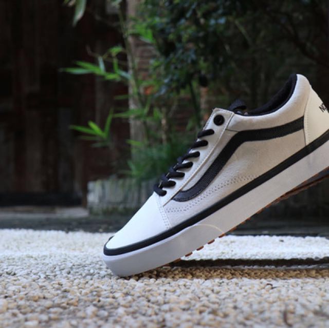 The North Face x Vans white Yellow US 8