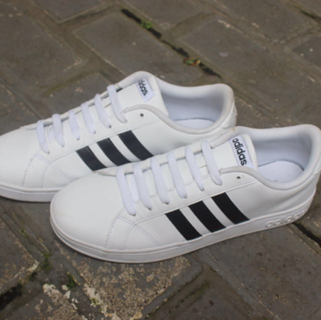 adidas neo baseline white