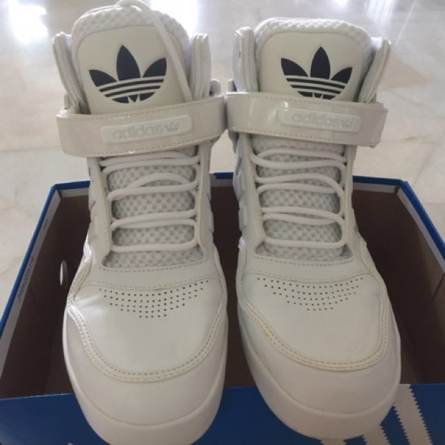 Adidas Originals AR 2.0 Men s Fashion Footwear Sneakers on