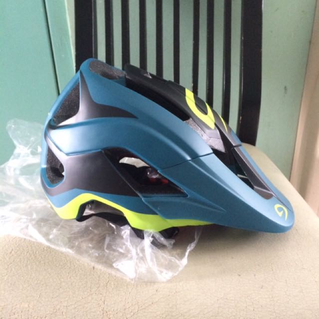 Aeroic brand enduro mtb helmet Sports Equipment Bicycles Parts Bicycles on Carousell