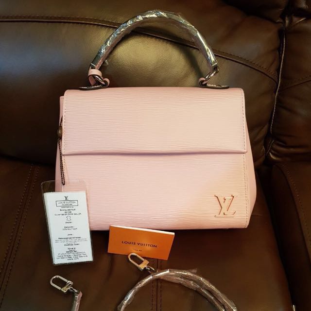 LIKE NEW LV CLUNY BB (EPI), Luxury, Bags & Wallets on Carousell