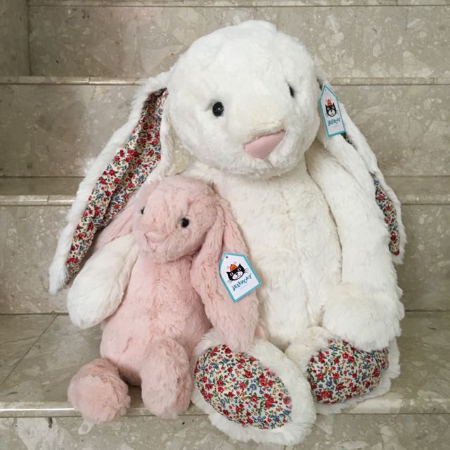 [Brand New] Cream Blossom Huge Bashful Bunny, Luxury, Accessories on ...
