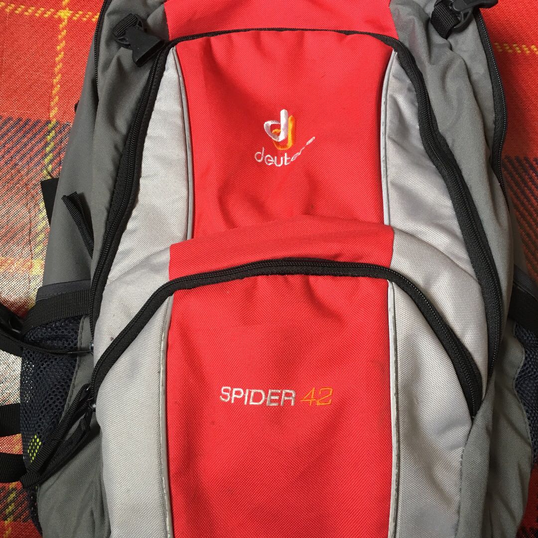 deuter spider backpack