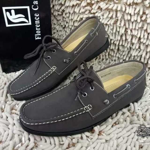 Florence casual outlet top sider